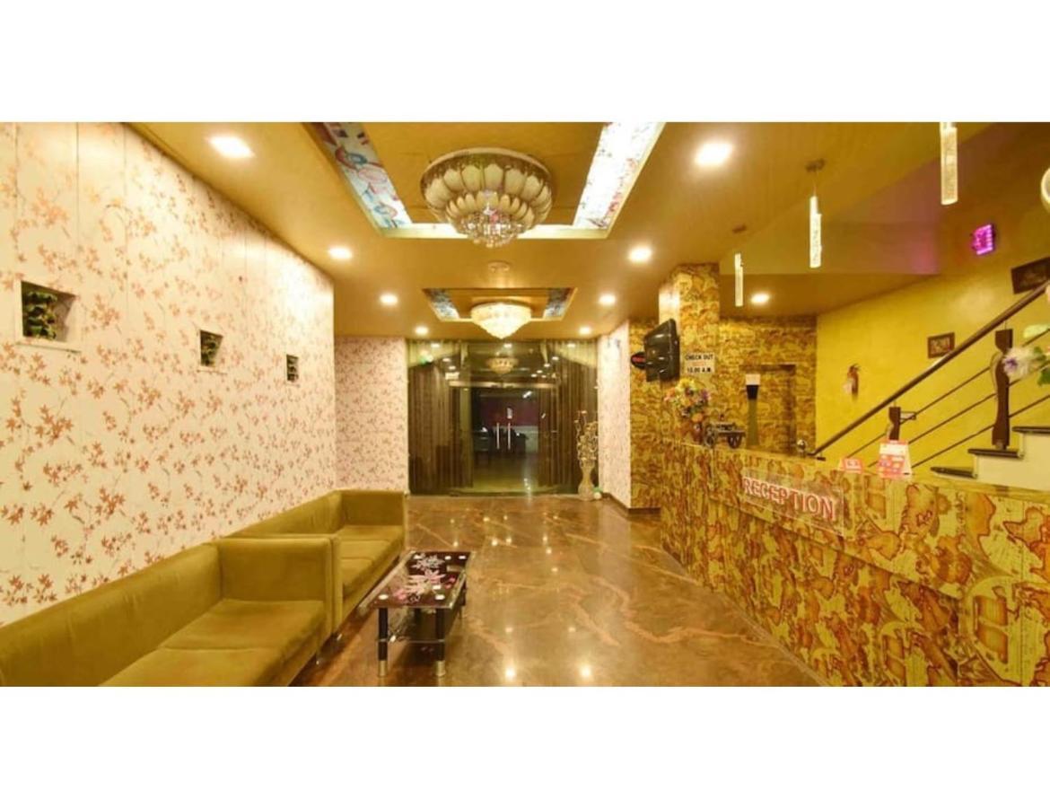 Hotel Shree Shyam Palace, Ujjain Exteriör bild